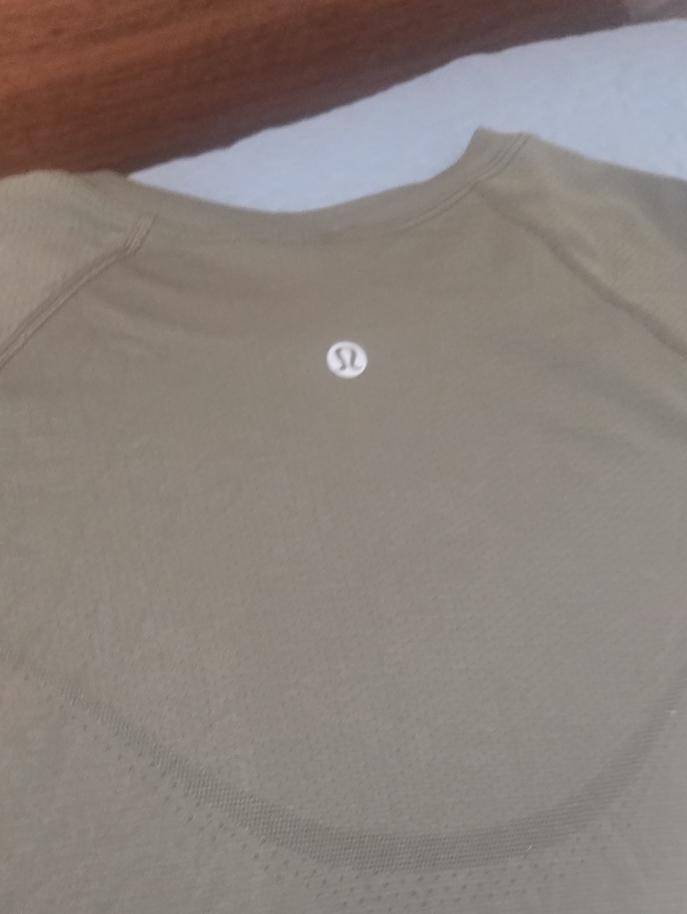 lululemon athletica Swiftly Tech Cropped Short-Sleeve Shirt 2.0 Women's Med 8